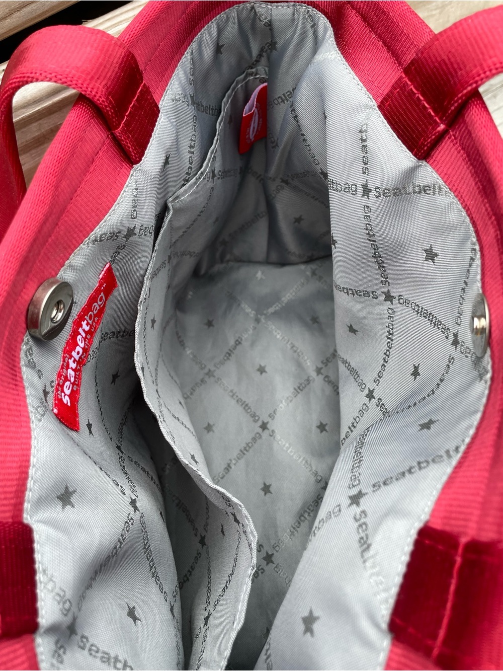 Harvey’s seatbelt Burgundy Tote Bag - Picture 8 of 8